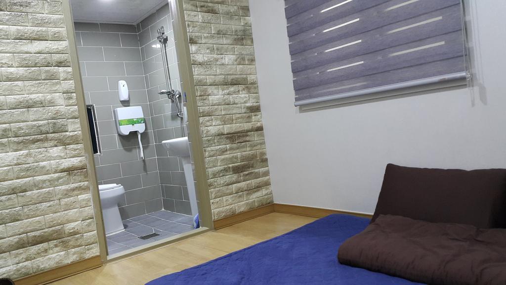 בוסאן Sopoong Guesthouse מראה חיצוני תמונה