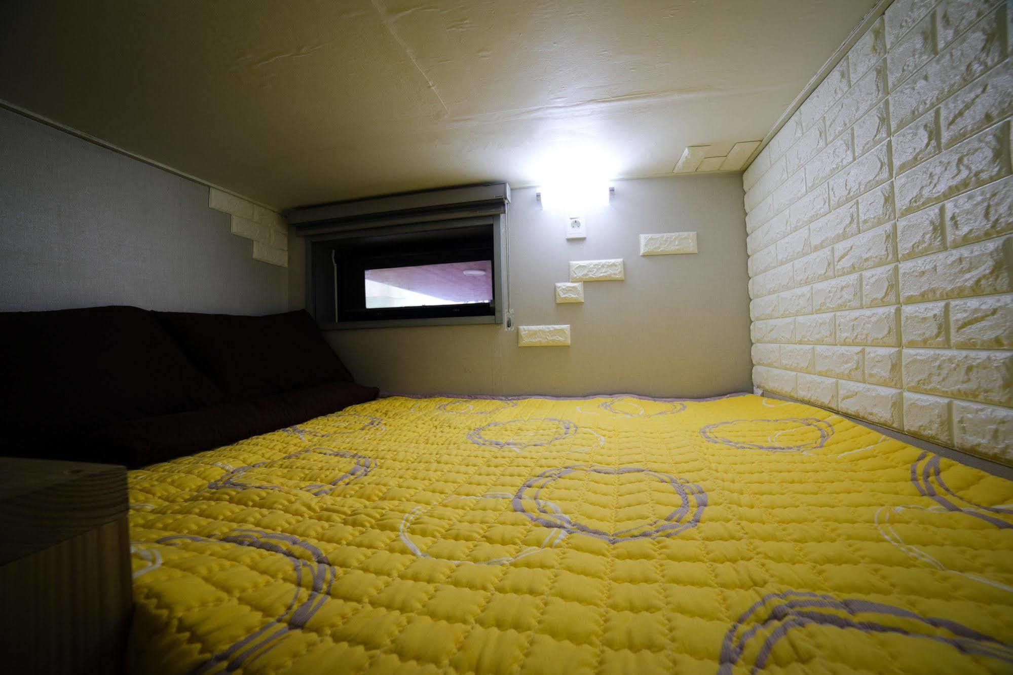 בוסאן Sopoong Guesthouse מראה חיצוני תמונה