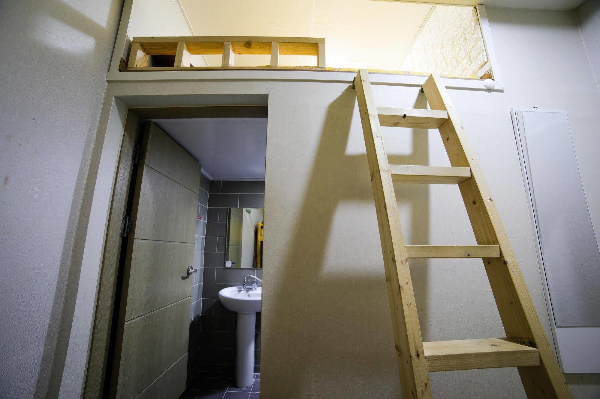 בוסאן Sopoong Guesthouse מראה חיצוני תמונה